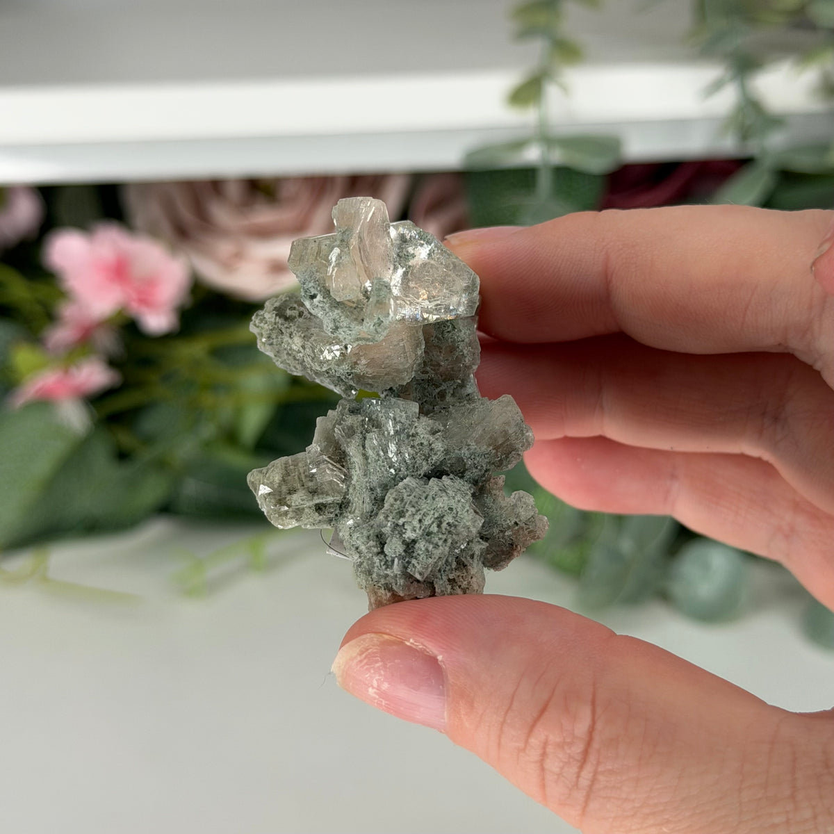 Champagne Heulandite With Celadonite