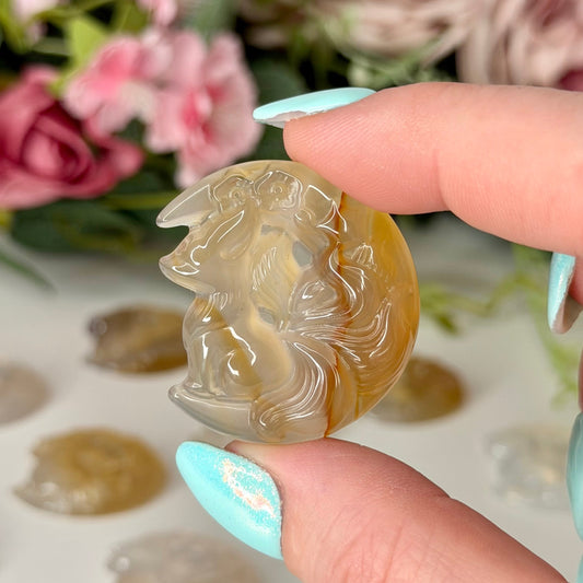 Agate 9 Tailed Fox Moon