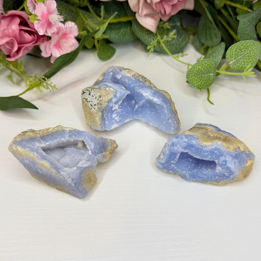 Raw Druzy Blue Lace Afate