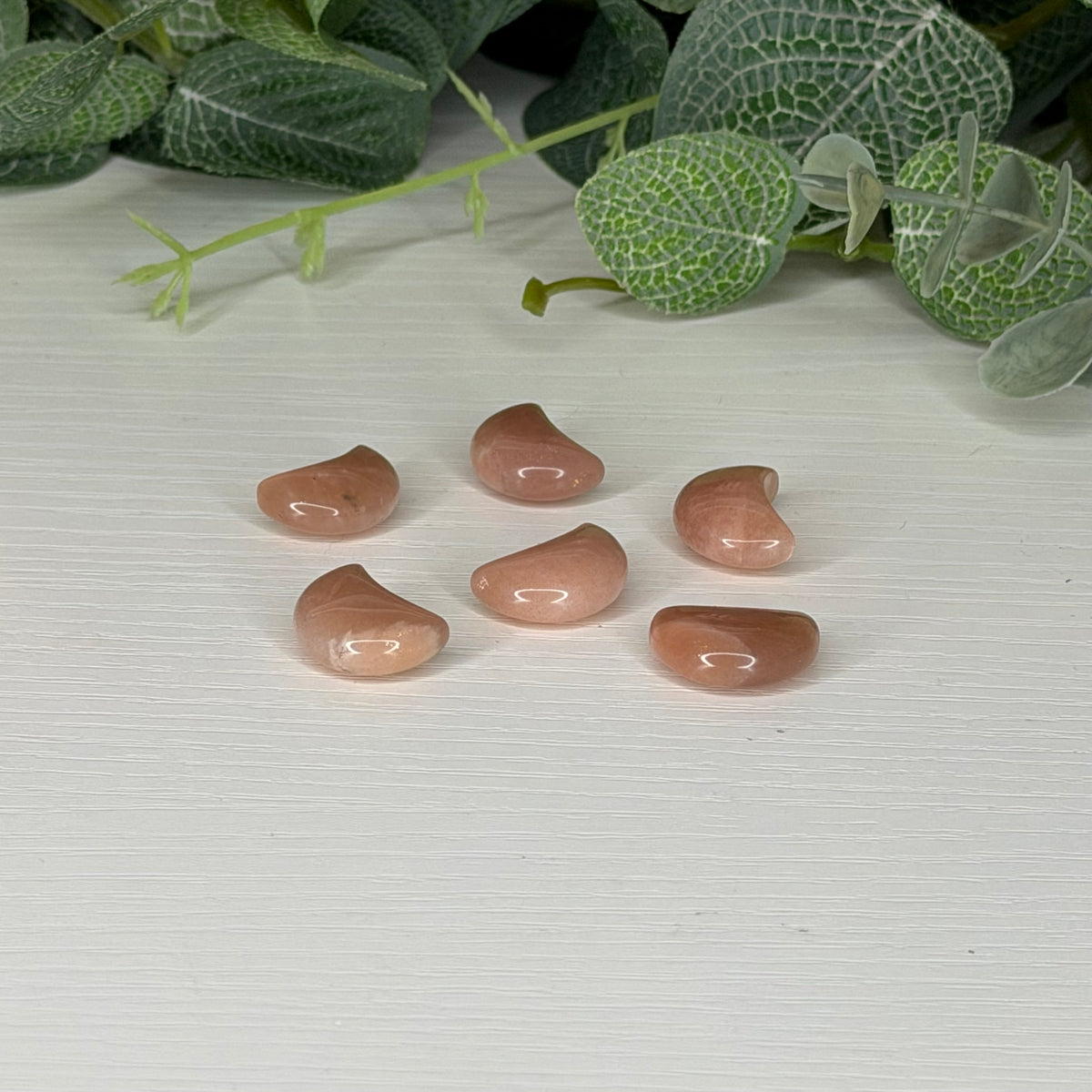 Mini Peach Moonstone Moon