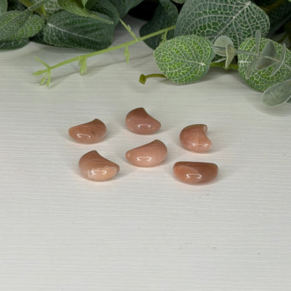 Mini Peach Moonstone Moon