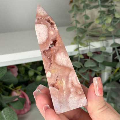 Pink Anethyst With Flower Agate E
