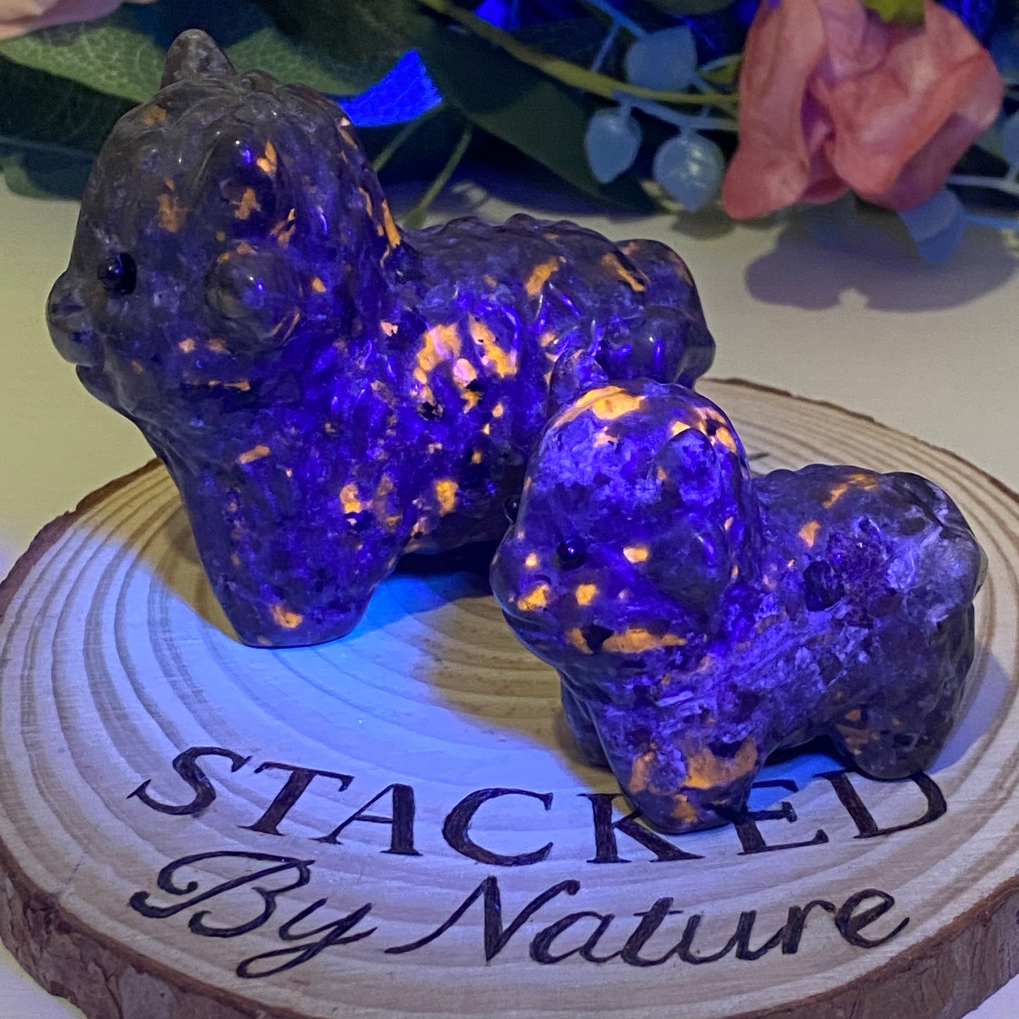 Yooperlite Mummy and Baby Cow Set