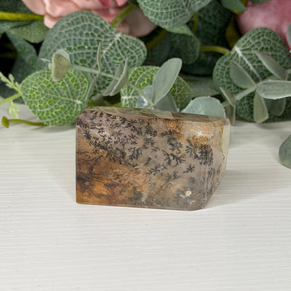 Dendritic Quartz Freeform