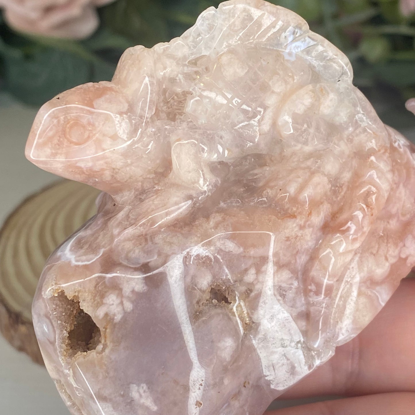 Pink Amethyst with Flower Agate Lizard On A Rock Carving