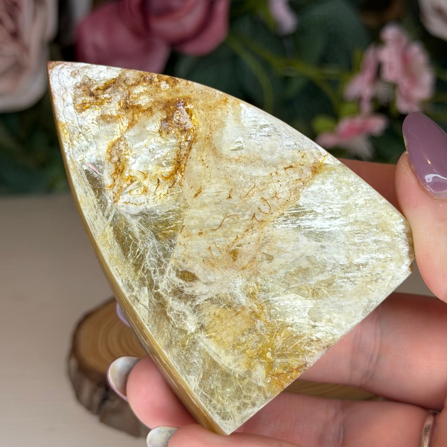 Gold Mica Teardrop (Imperfect)
