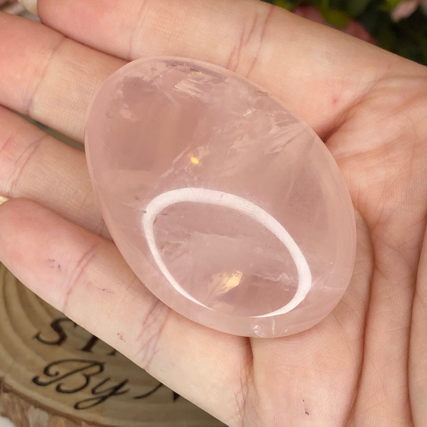Rose Quartz Palmstone with Asterism