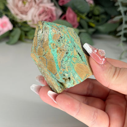 Smithsonite Domino Towers