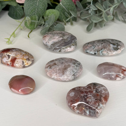 Flower Agate Palm & Hearts
