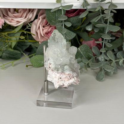 Green Apophyllite With Pink Chalcedony H