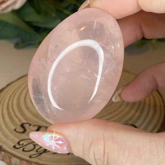 Rose Quartz Palmstone with Asterism