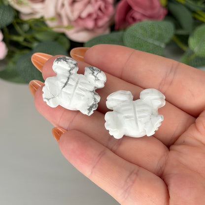 Howlite Crab