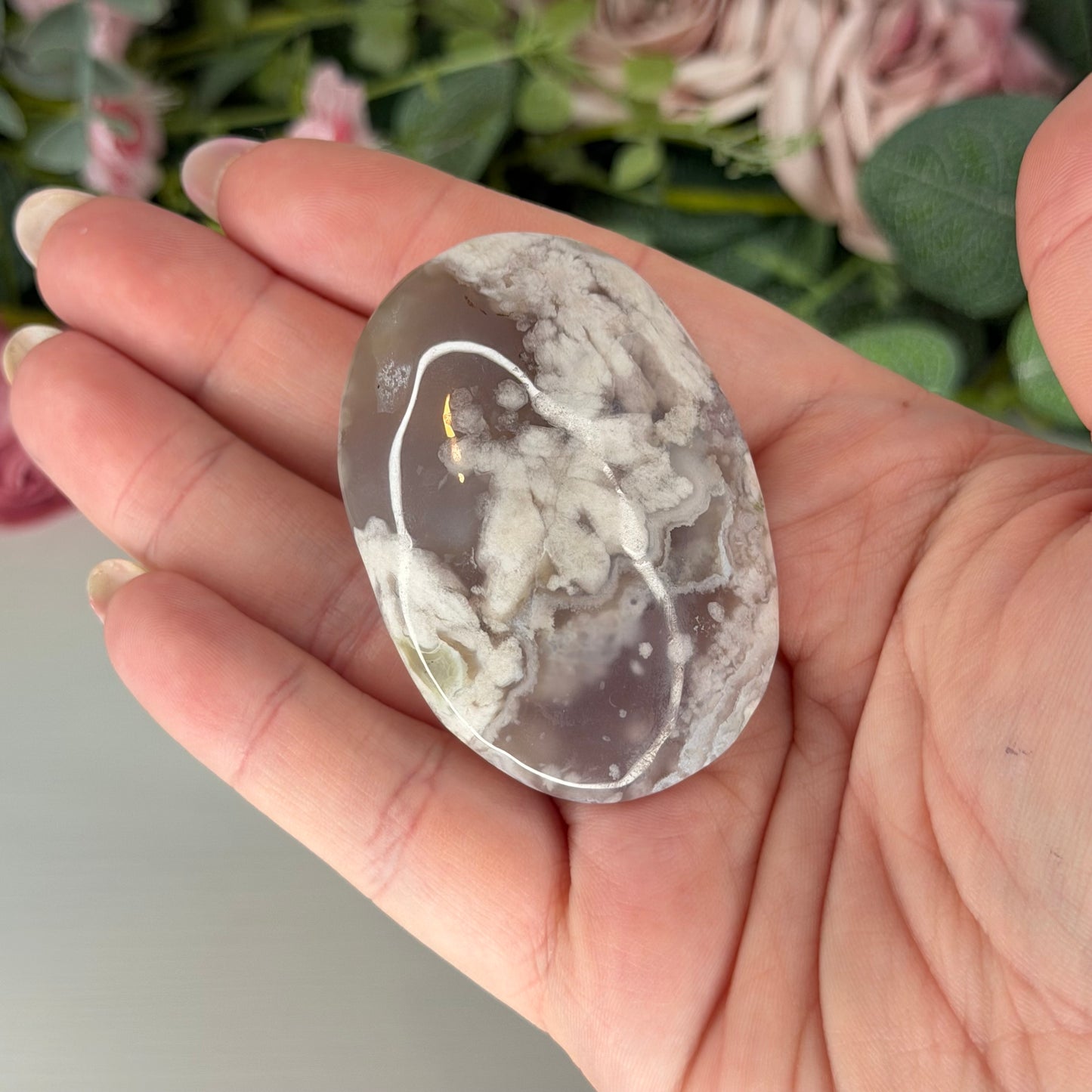 Black Flower Agate Palmstone