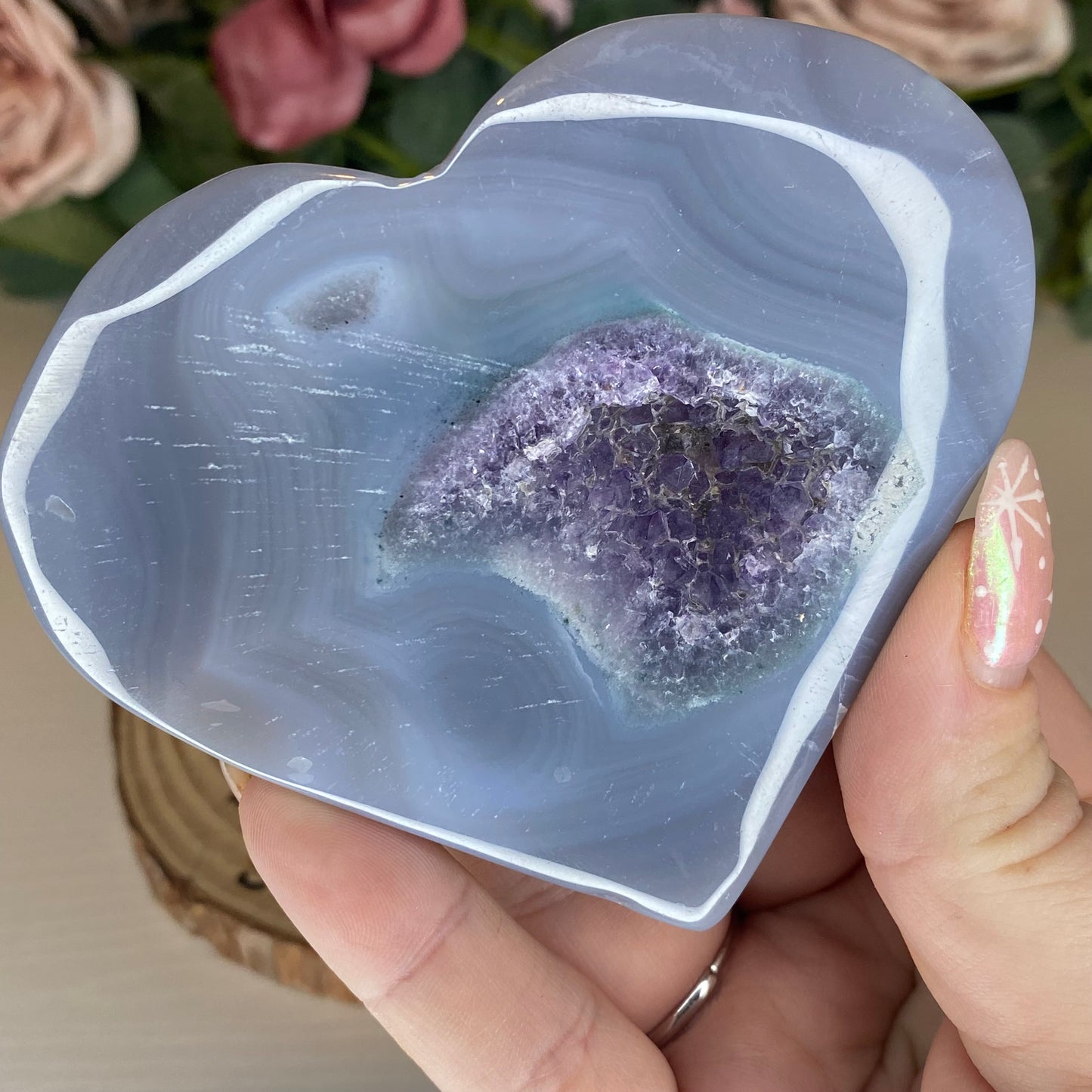 Druzy Agate Hearts On Stands