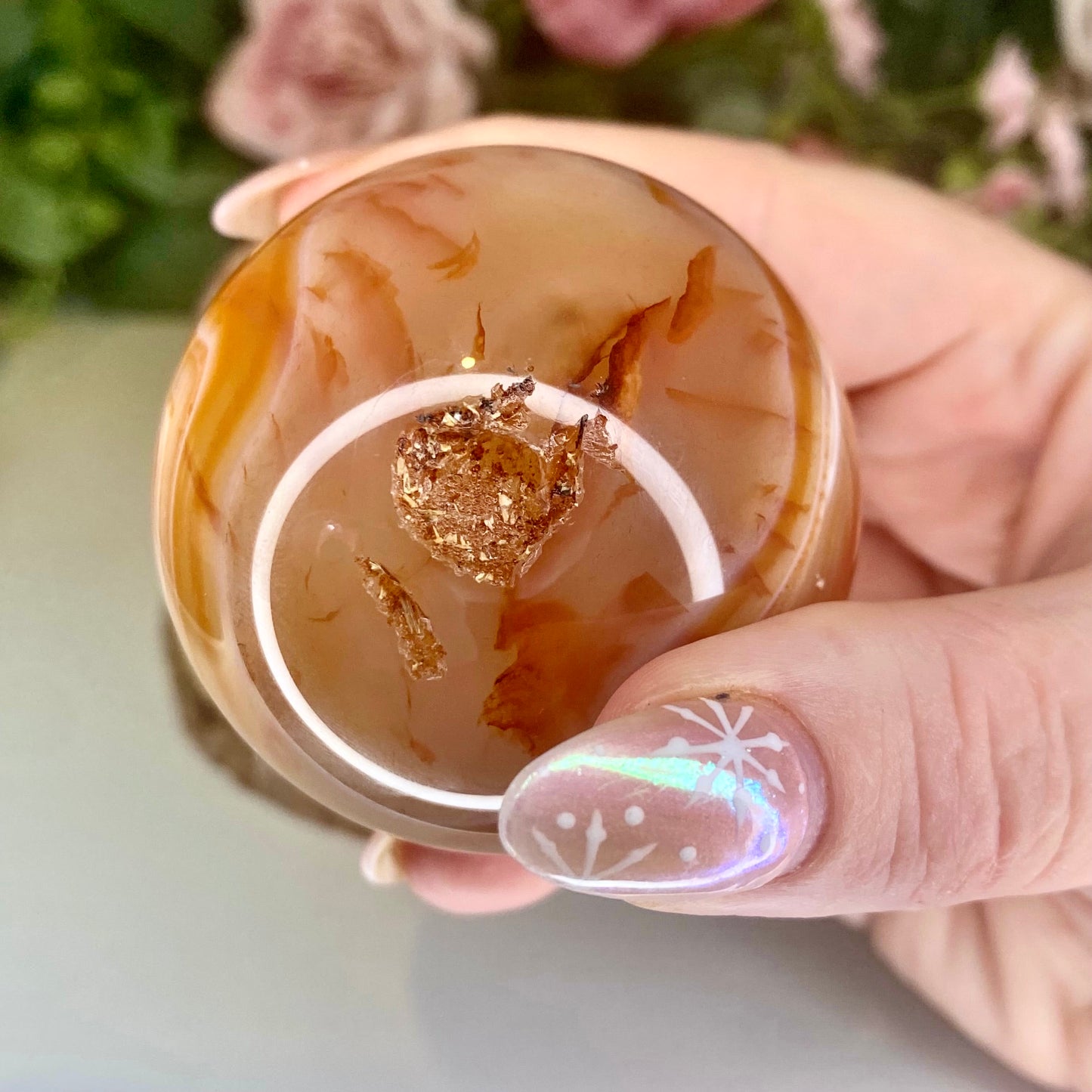 Carnelian spheres