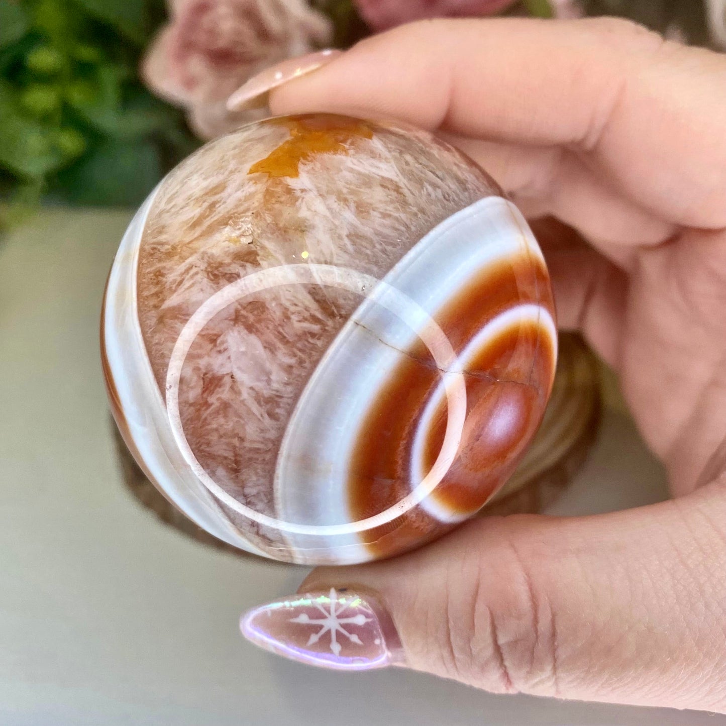 Carnelian spheres